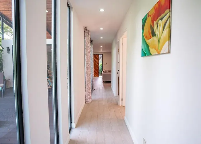 Ferienhaus Tropical 4br Retreat With Private Pool *